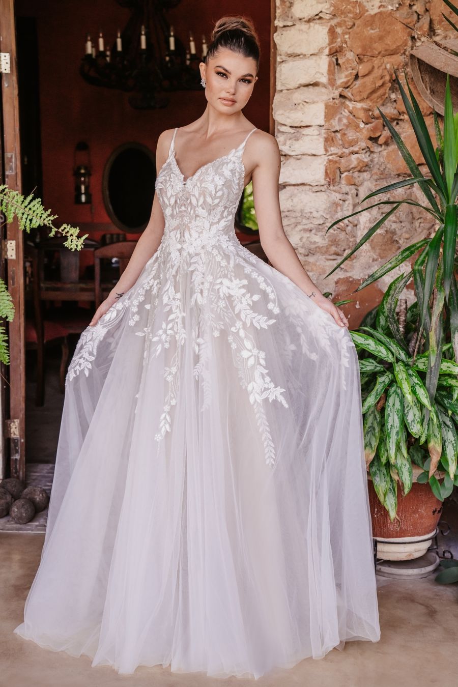 Allure Bridals bridal gown, style 9951