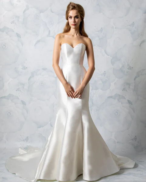 Antonio Gual bridal gown, style Janet