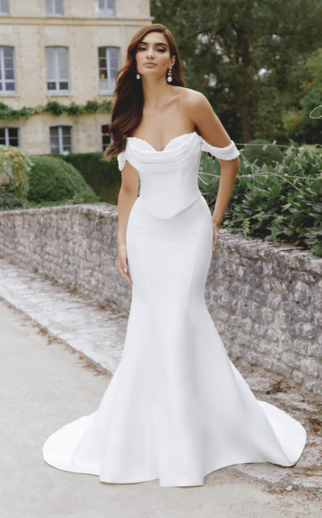 44506 Wedding Dress