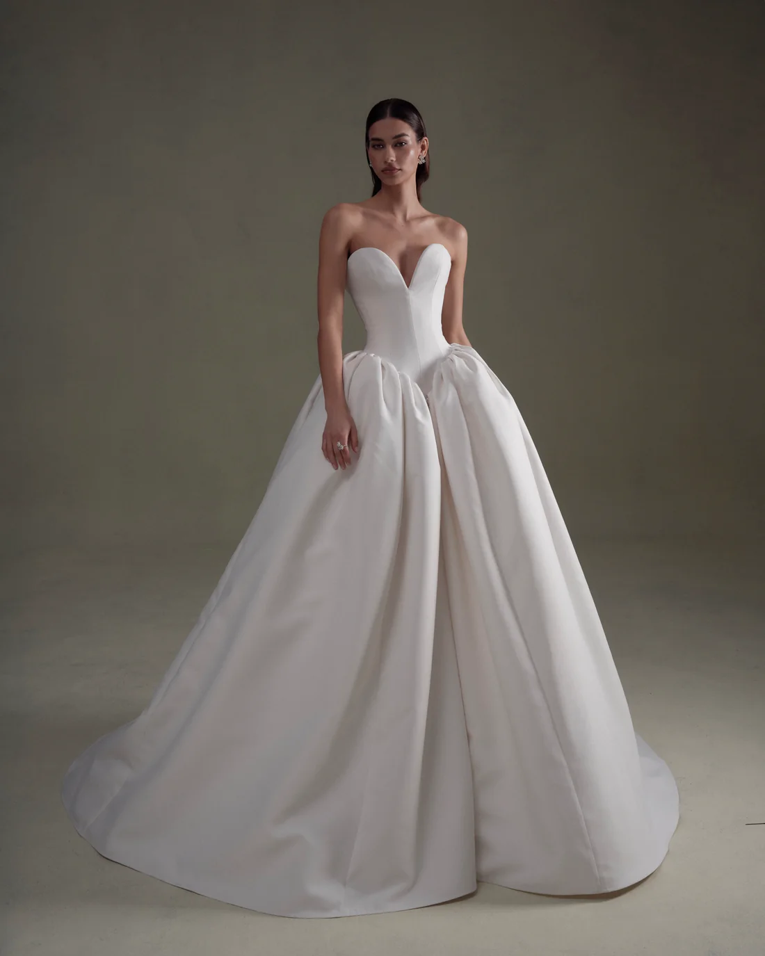 SE066 Wedding Dress