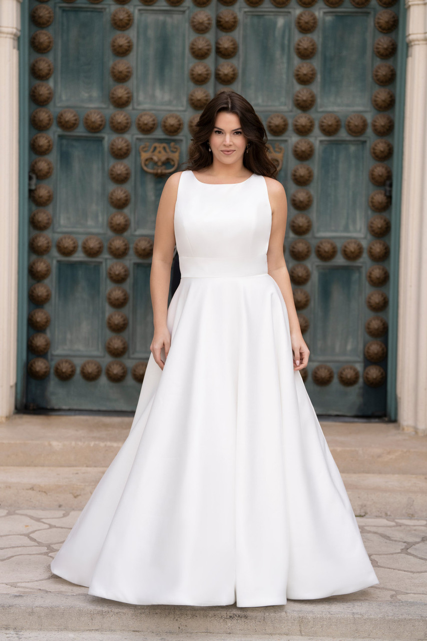 Allure Bridals style W540