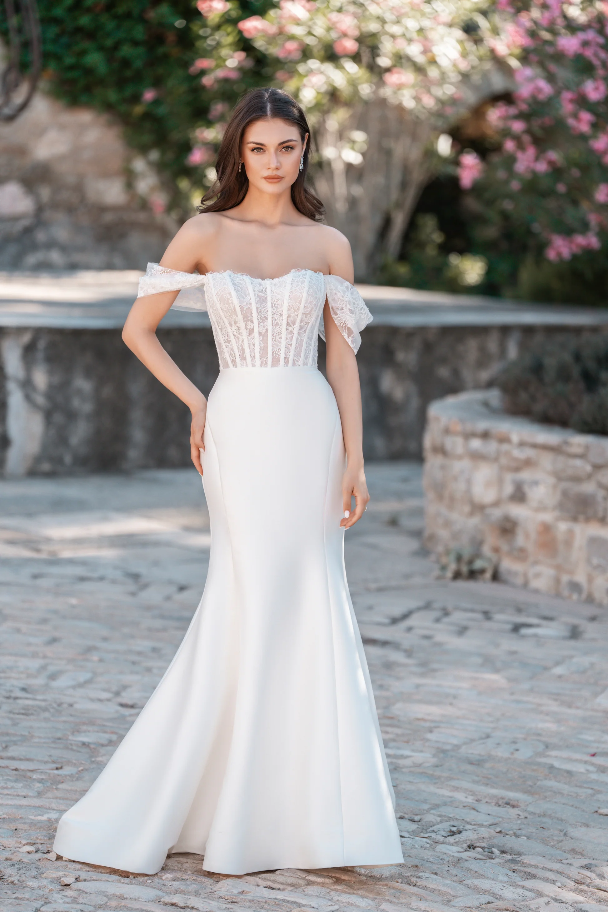 Allure Bridals bridal gown, style A1300