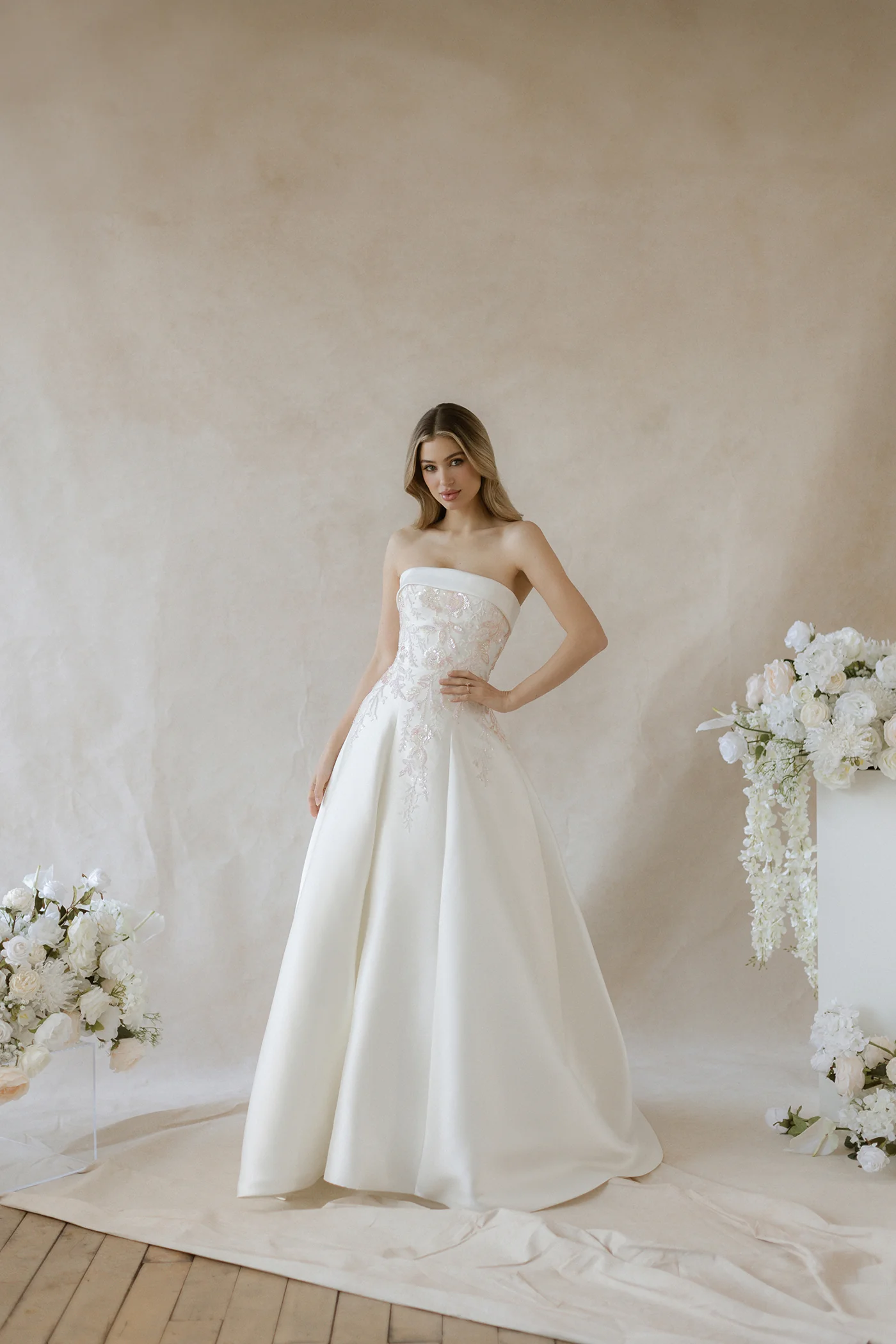 Abella bridal gown, style E561 — Valadon