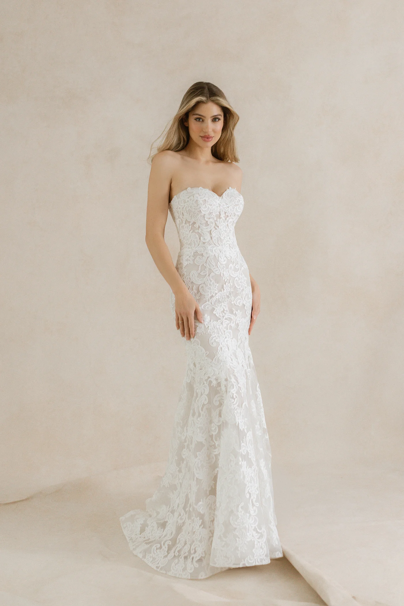 Abella bridal gown, style E576 — Ancher
