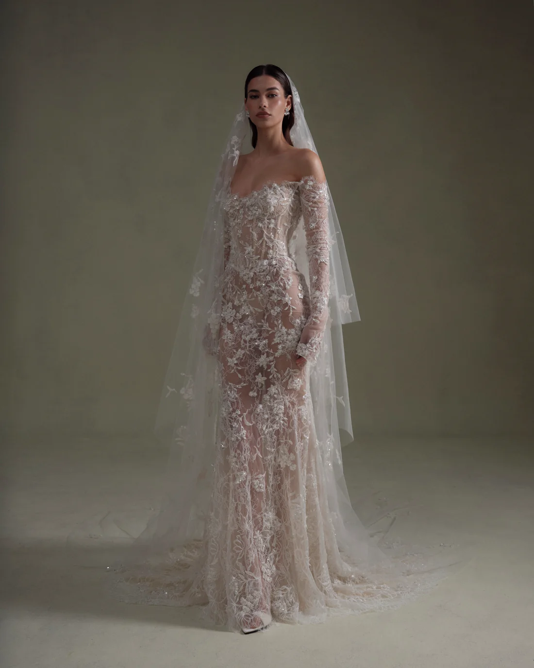 SE079 - Lined Wedding Dress