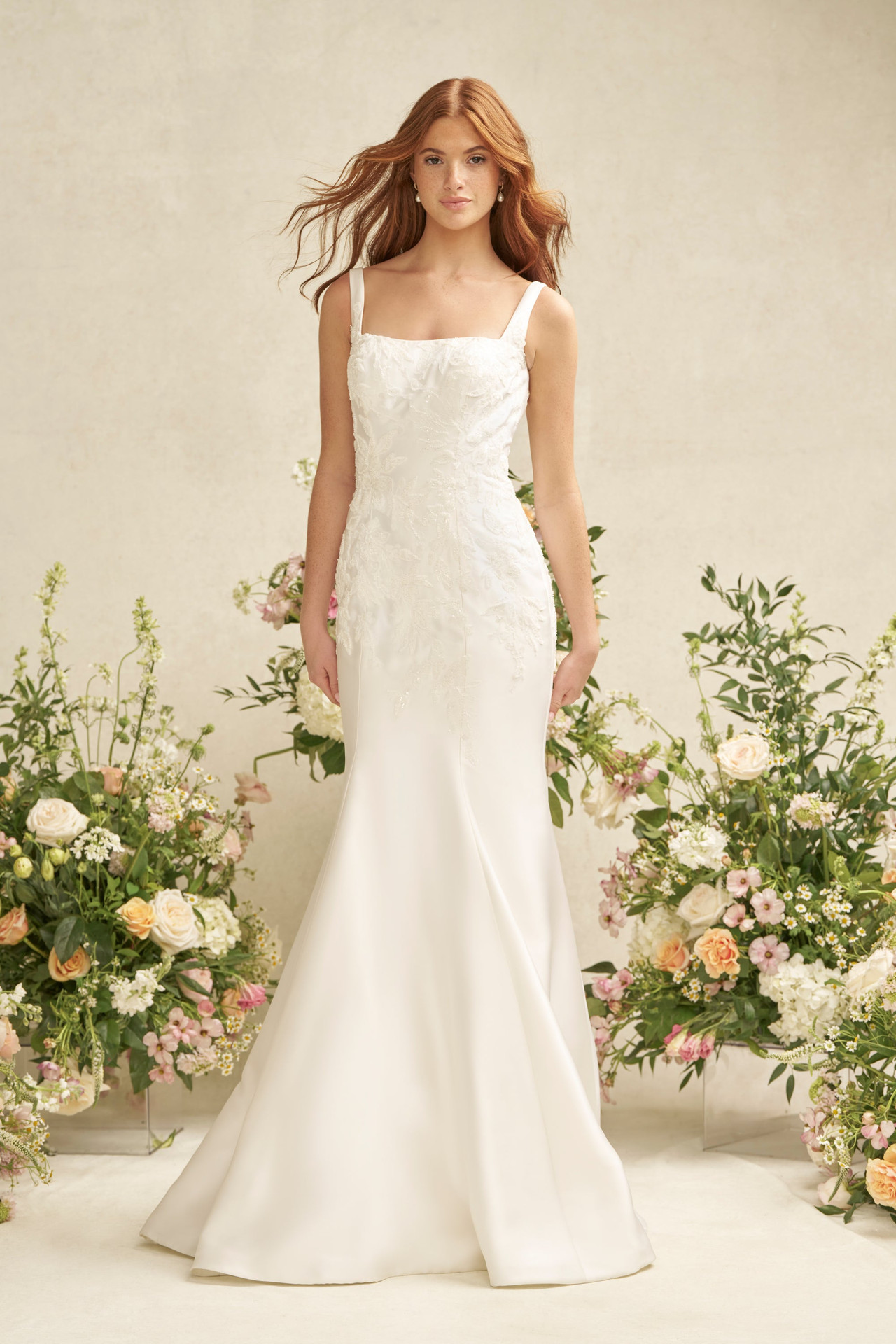 Allure Romance bridal gown, style R3908