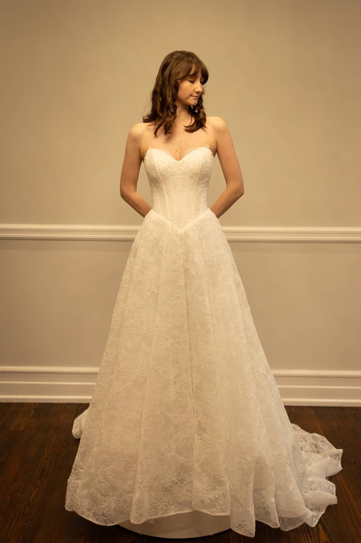 55244 - lined Wedding Dress