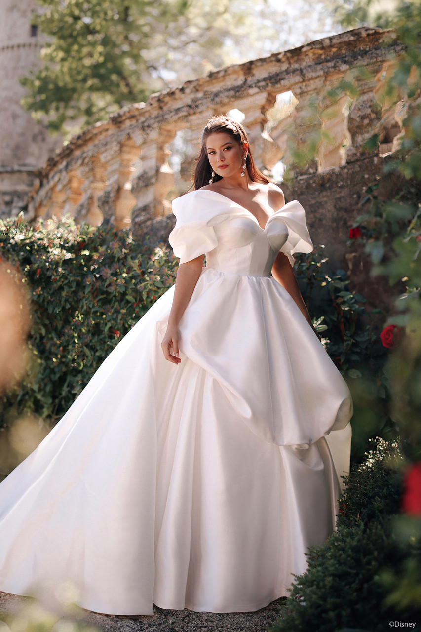 Disney Fairy Tale Weddings bridal gown, style D432Z — Belle